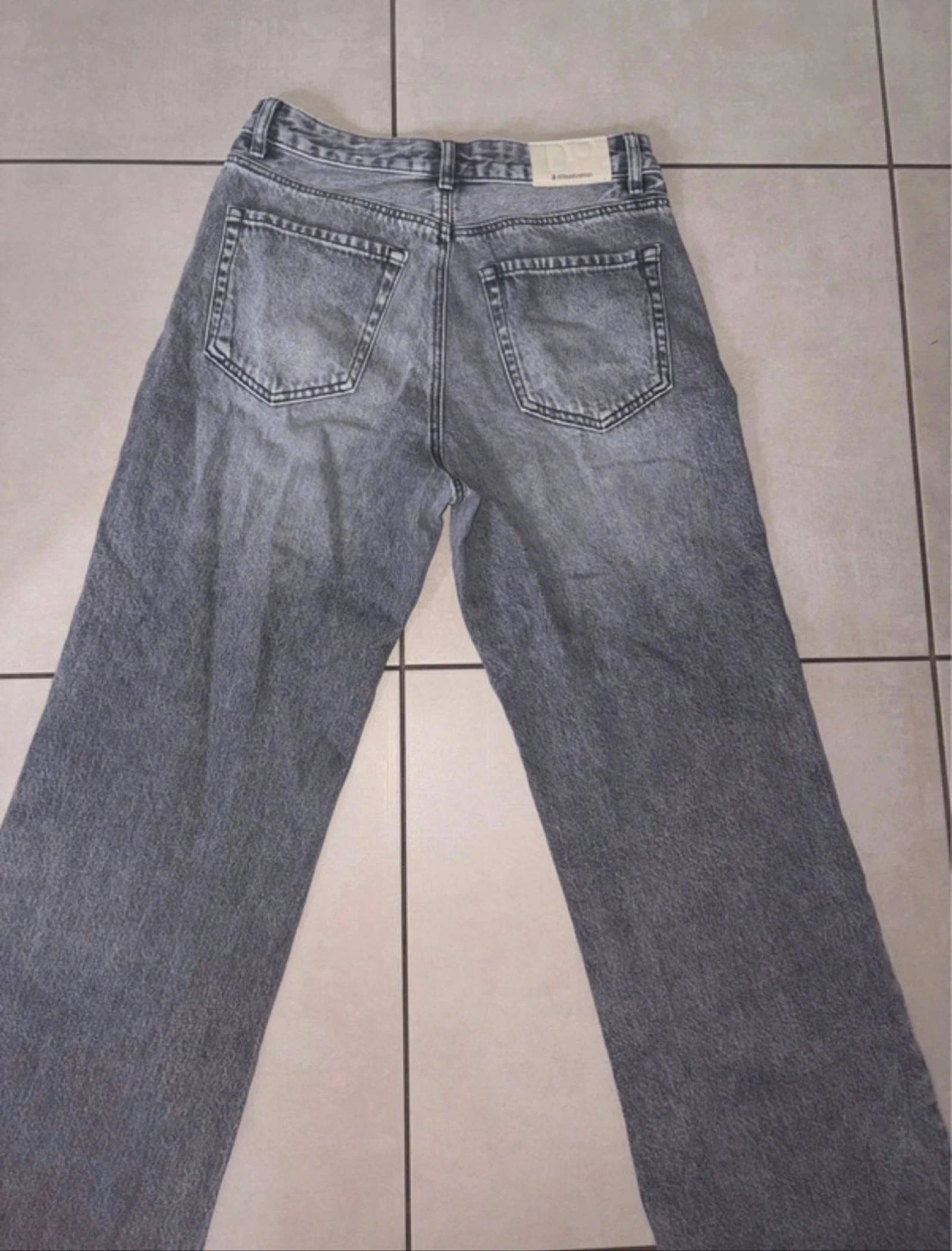 Jeans D92 Stradivarius tamanho 38 (M) – photo 4